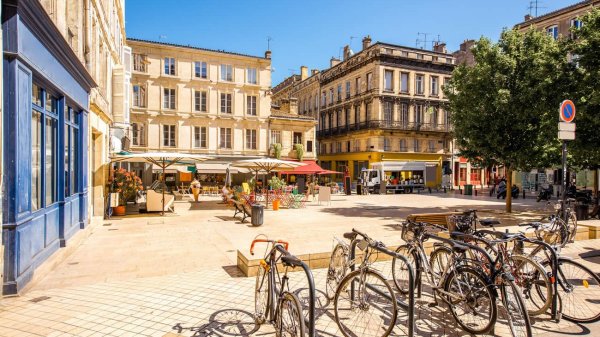 Immobilier à Bordeaux : faut-il acheter ou louer ?